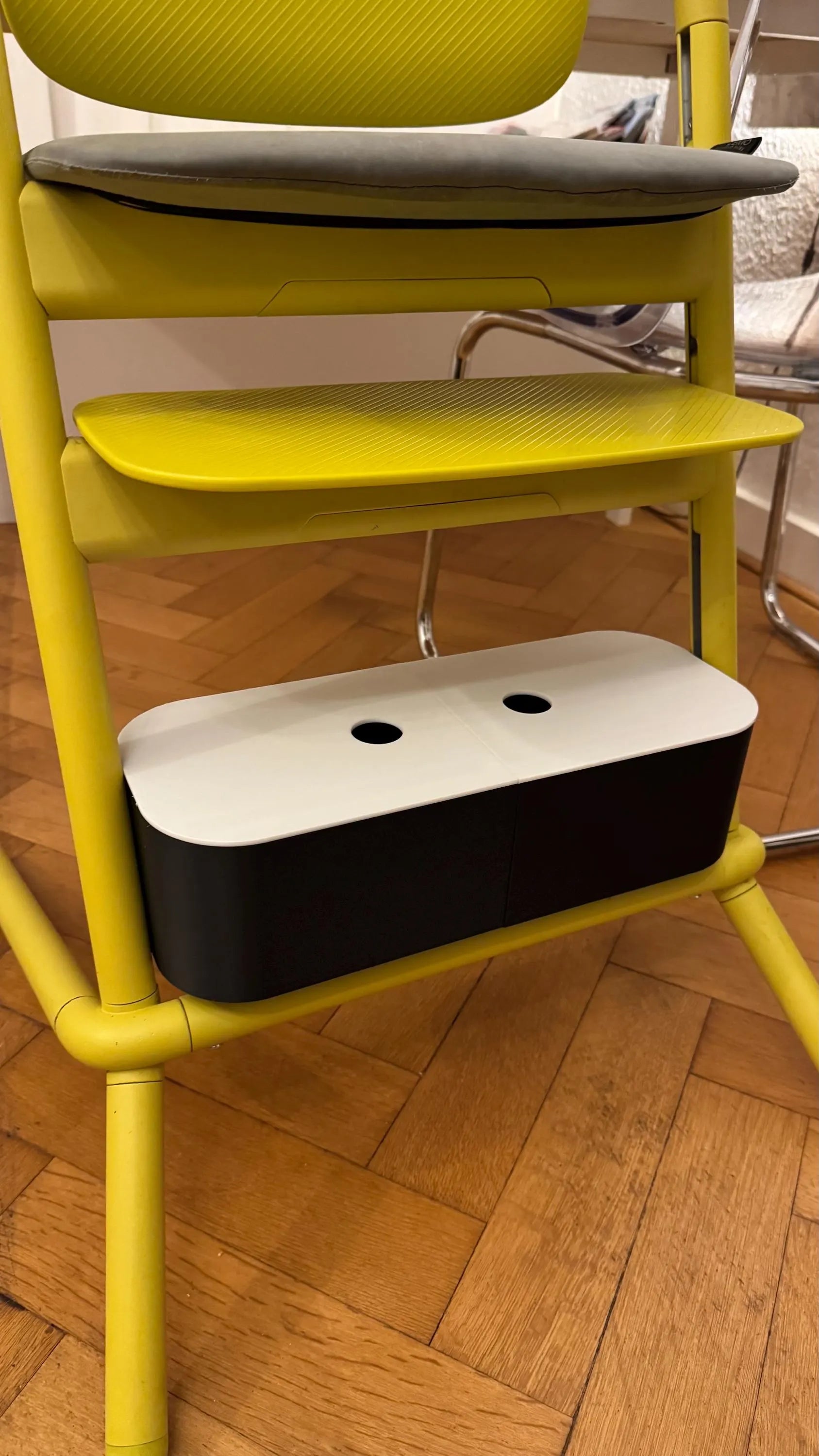 Praktische 2-teilige Aufbewahrungsbox für den Cybex Lemo Hochstuhl – aus PLA 3D-gedruckt, stabil, leicht montiert & farblich wählbar